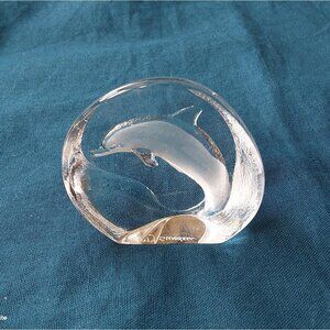 Mats Jonasson clear lead crystal dolphin paper weight Sweden signed